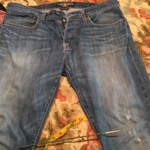 Lucky Brand 33x30 slim fit blue jeans
